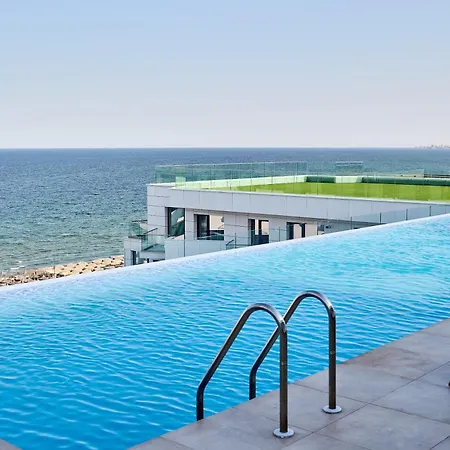 Vanilla Sky In Infinity Pool And * Năvodari
