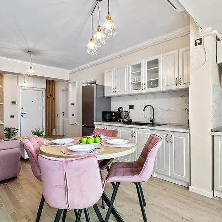 Apartment Vanilla Sky - Jacuzzi & Sauna Infinity Năvodari