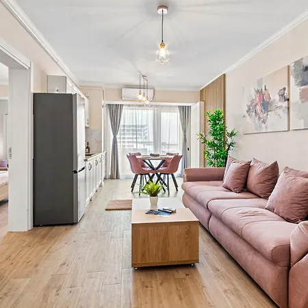 Vanilla Sky - Jacuzzi & Sauna Infinity Apartment *