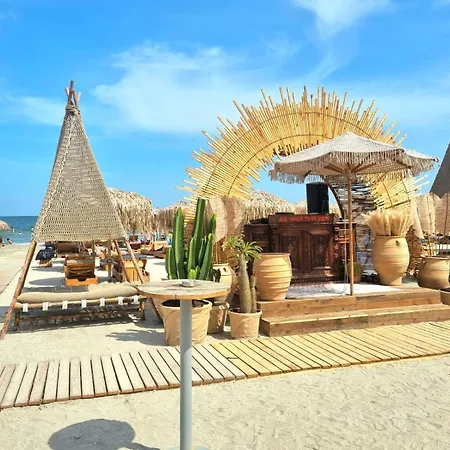 Vanilla Sky - Jacuzzi & Sauna Infinity * Năvodari