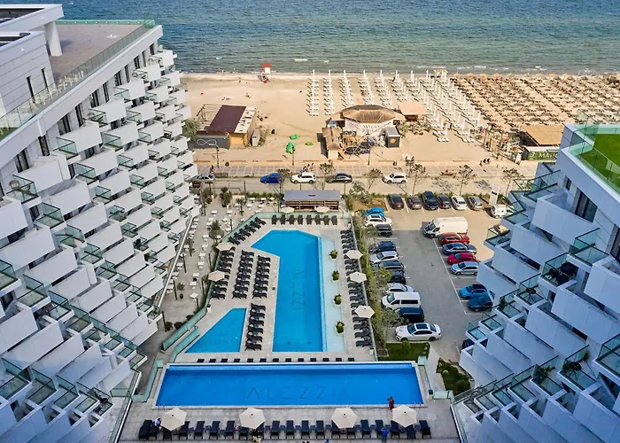 Vanilla Sky - Jacuzzi & Sauna Infinity דירה Năvodari